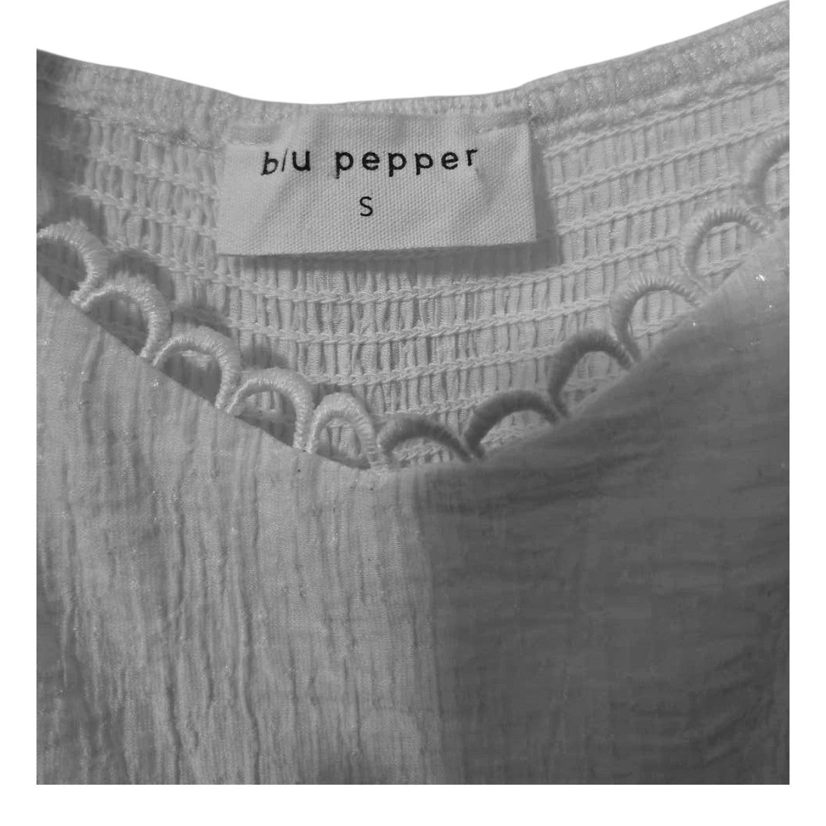 blu pepper White Maxi Dress Small Tie Shoulder Straps Crinkled Texture - Image 3