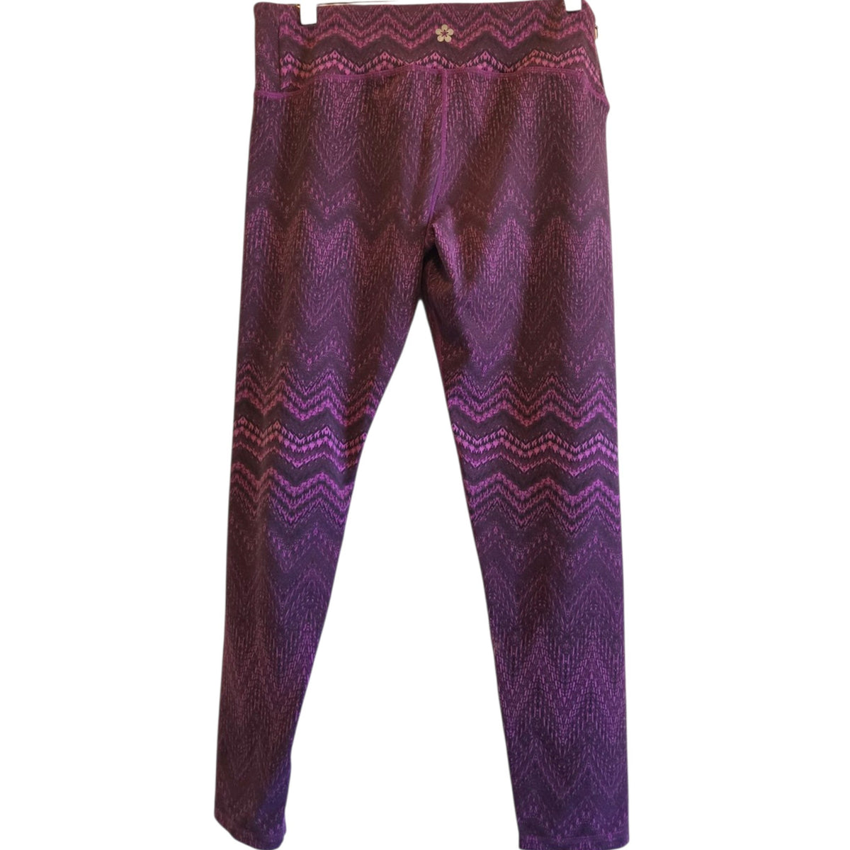 Tuff Athletics Large Purple Leggings with Chevron Pattern - Image 4