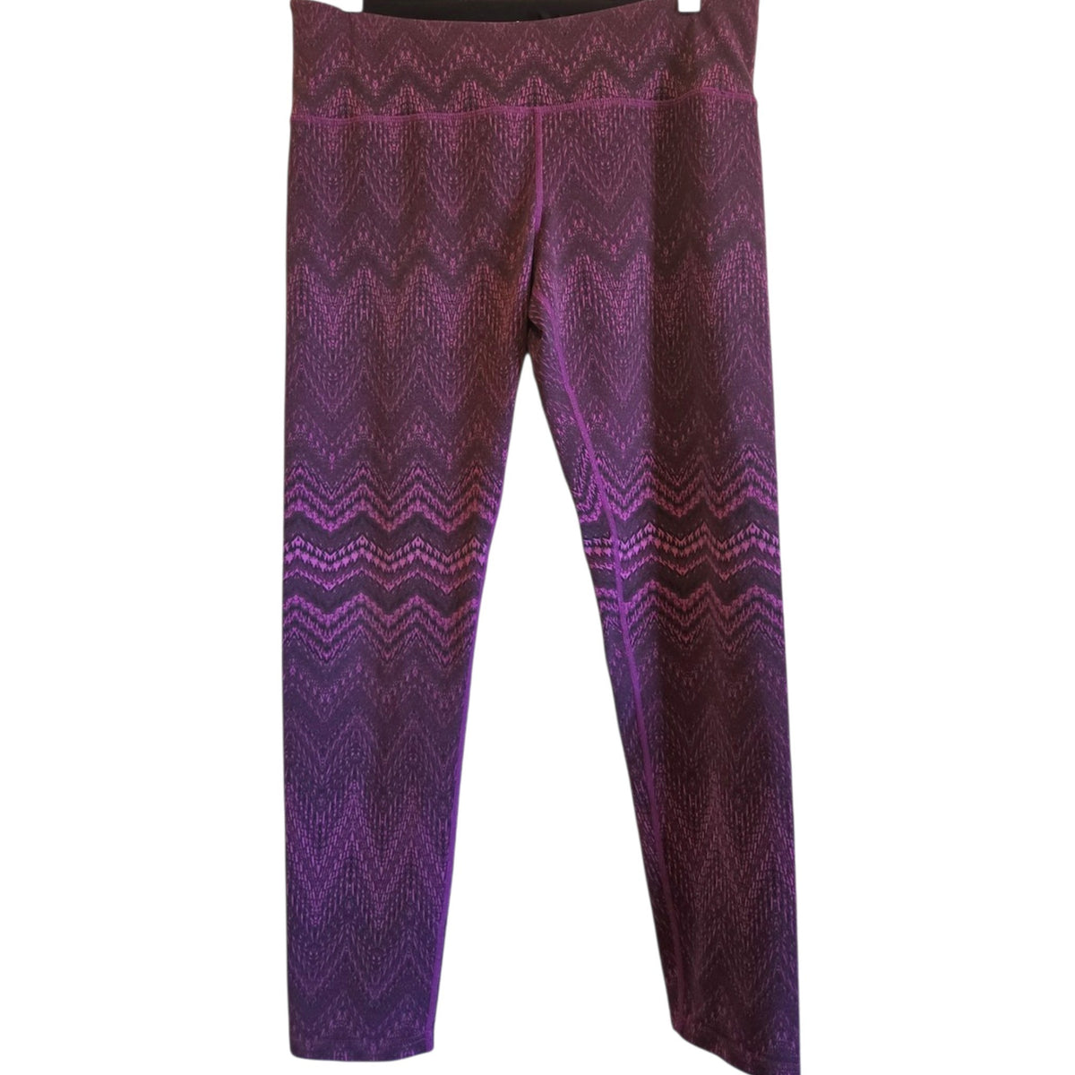 Tuff Athletics Large Purple Leggings with Chevron Pattern - Image 5