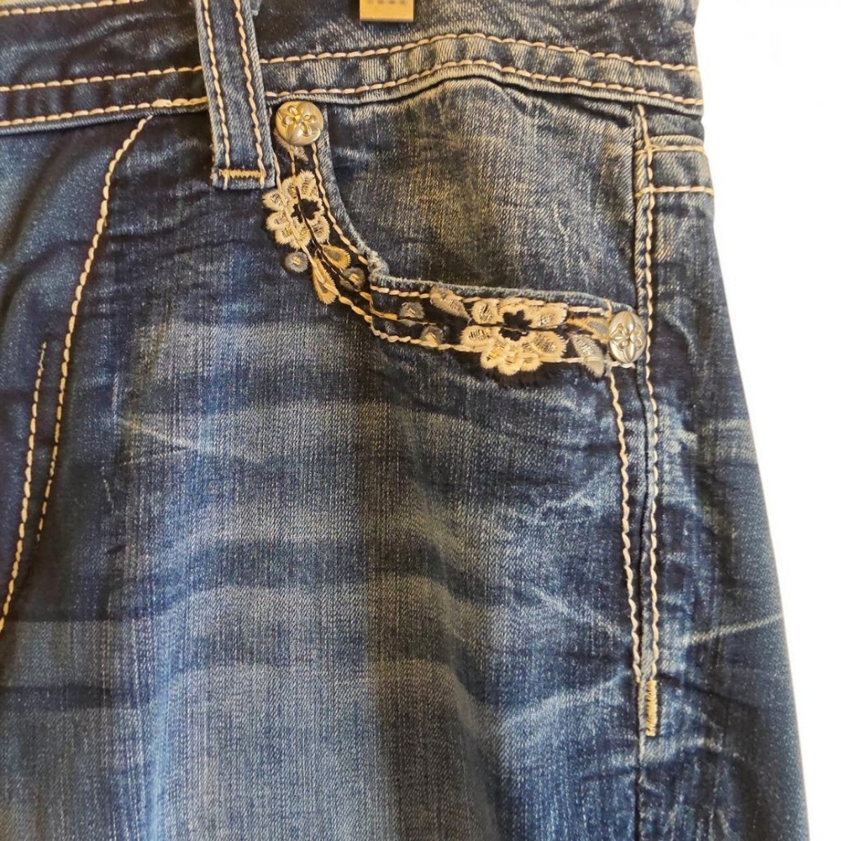 Miss Me Bootcut Jeans Size 30 Dark Blue Denim Embroidered Pockets - Image 6