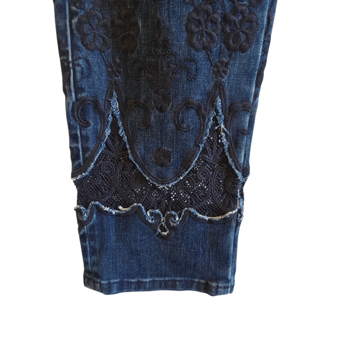 Soft Surroundings Size 6Tall  Dark Blue Embroidered Denim Pants - Image 4
