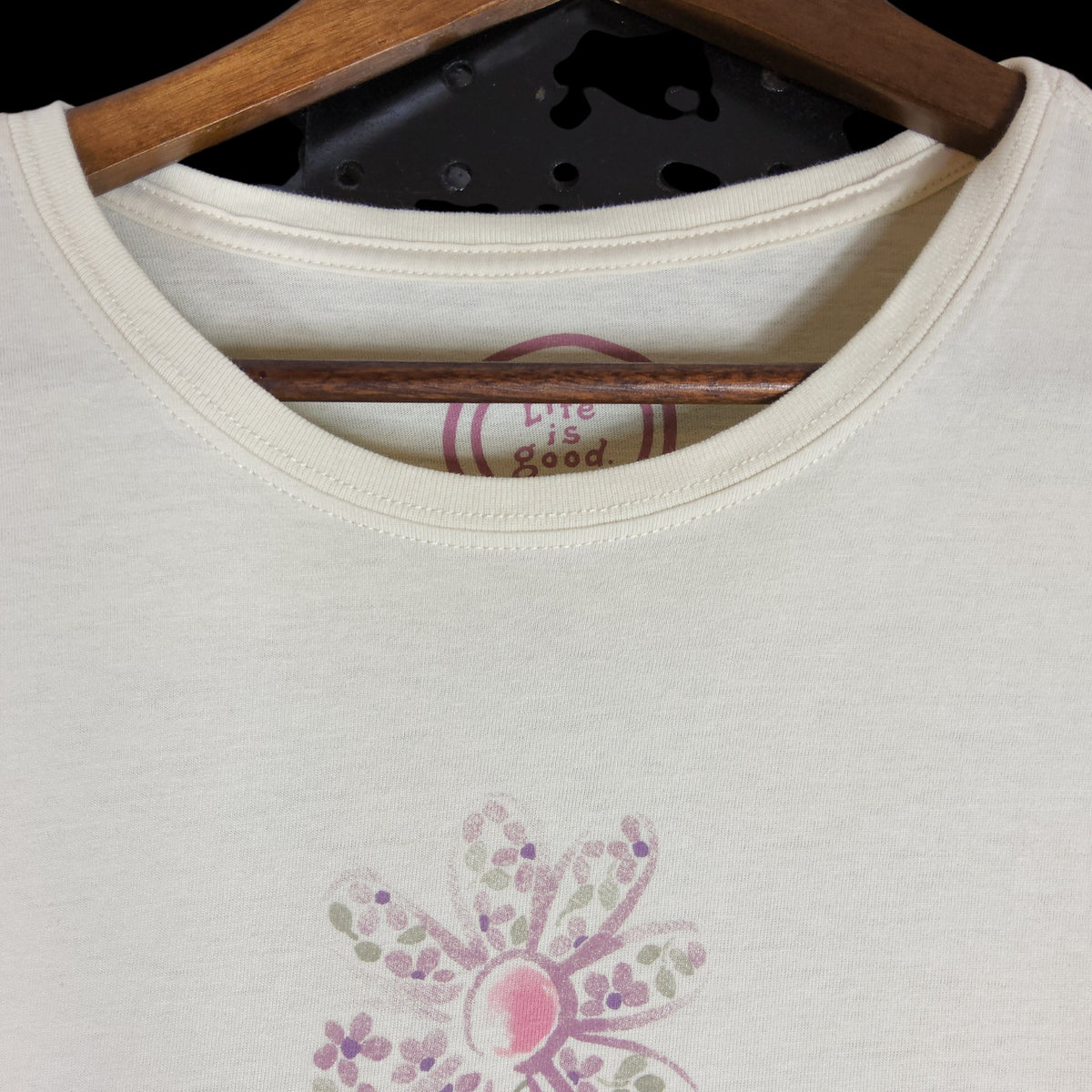 Life is Good Watercolor Daisy Cream Short Sleeve Crew Neck Tee - Image 3