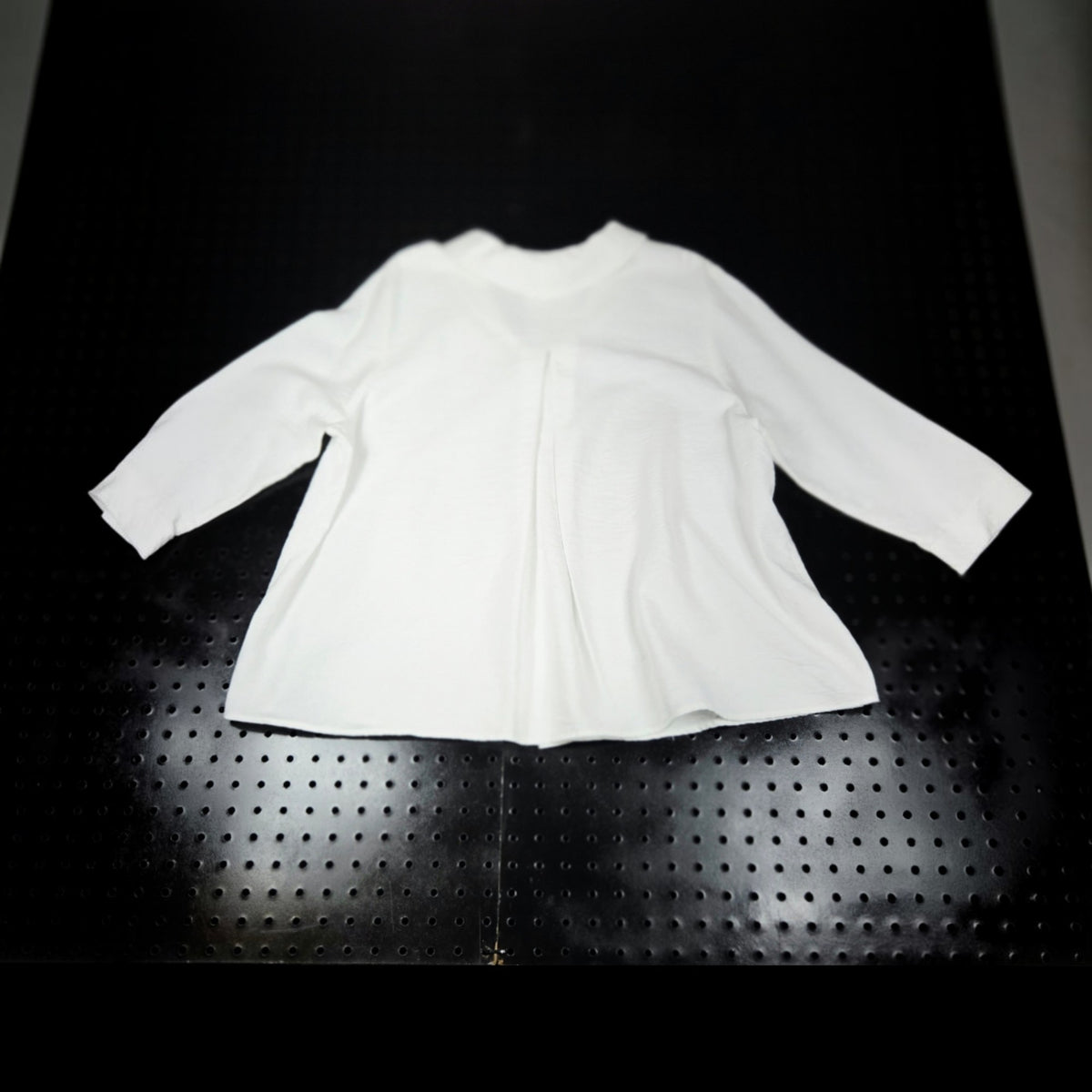 Niche Nilgun Derman Button-Front Blouse XL White Shawl Collar - Image 5