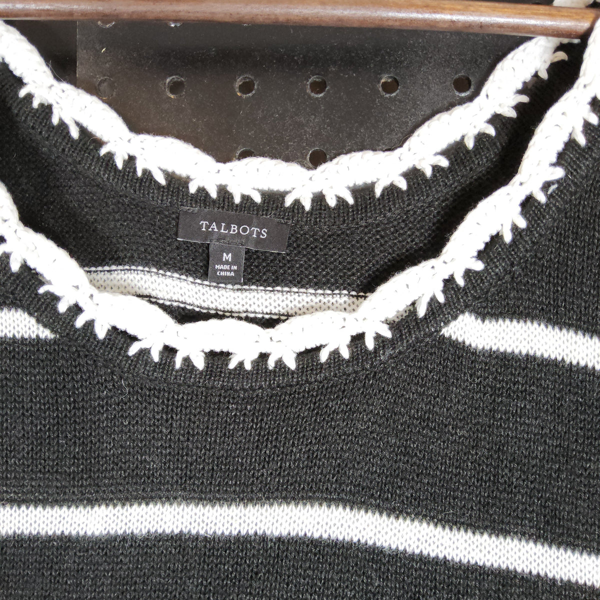 Talbots Black White Striped Knit Tank Top Scalloped Trim M - Image 2